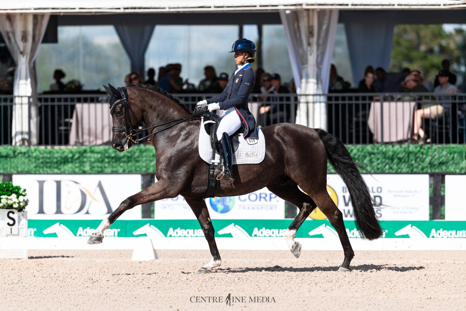 Rider Spotlight: Geñay Vaughn – Wellington International