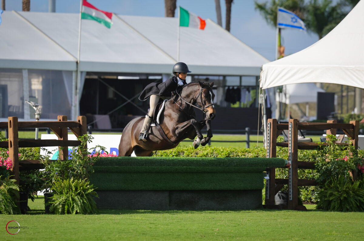 pony derby; 3006, HIGHER LOVE, SIENNA ROSSANO, PAMELA WRIGHT, CARA CHESKA; Sportfot