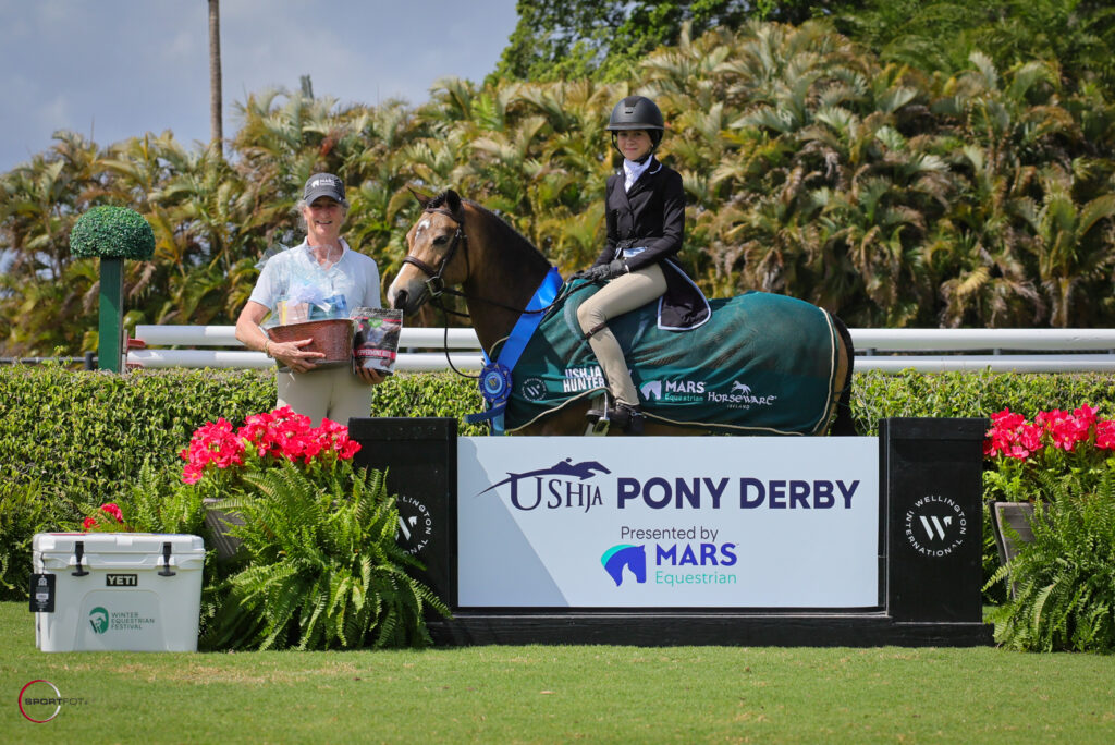 presentation; pony derby; 1325, CLOVERMEADE HEARTTHROB, GRACE STENBECK-WERNER, MADELEINE FLOCKS; Sportfot